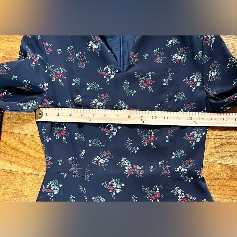 After Market Navy Blue Ditsy Floral Chiffon Mini Dress - 3/4 Bell Sleeve Size S - Picture 9 of 10